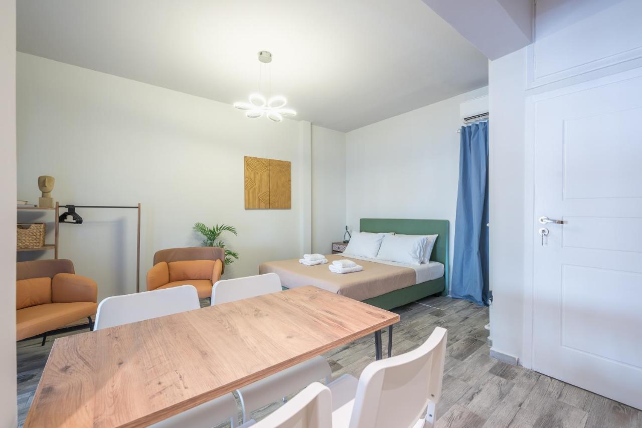 Sunny Studio With Starlight Balcony Athens Ngoại thất bức ảnh