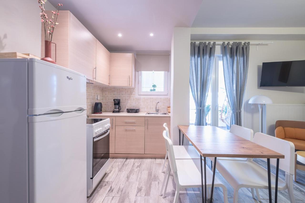 Sunny Studio With Starlight Balcony Athens Ngoại thất bức ảnh